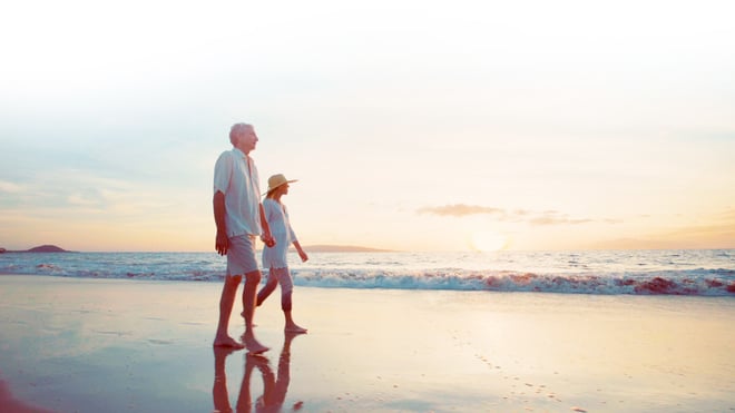 WM_CoupleBeach_1-1